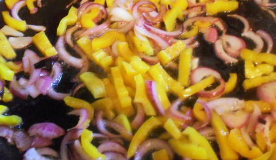 макароны с курицей и кукурузой