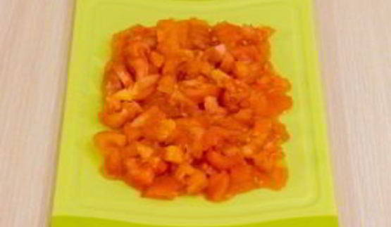 макароны с семгой и помидорами