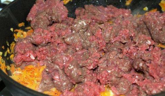 макароны с соусом болоньезе