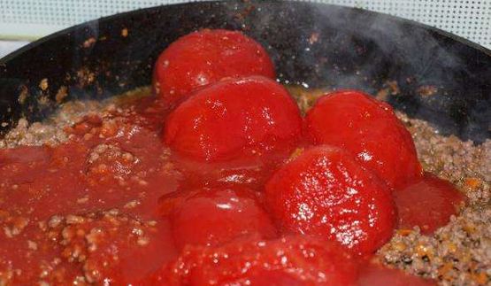 макароны с соусом болоньезе