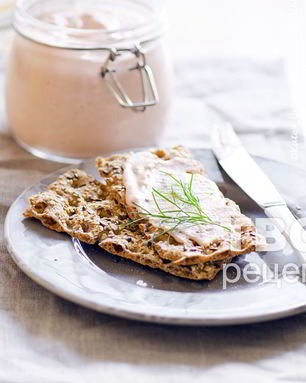 Паста из лосося