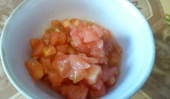 паста с баклажанами и помидором