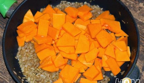 паста с говядиной и тыквой