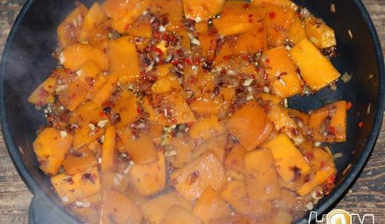 паста с говядиной и тыквой