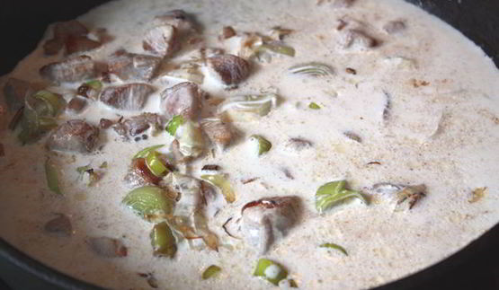 паста с индейкой в сливочном соусе