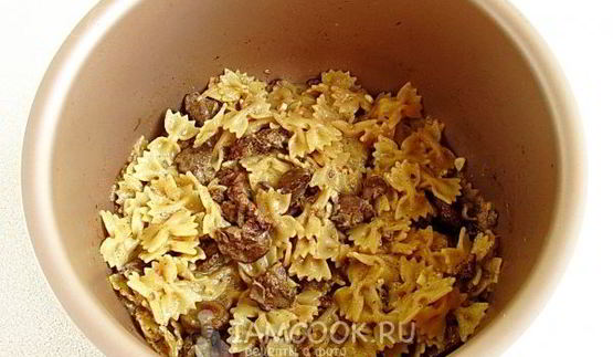 паста с куриной печенью в мультиварке