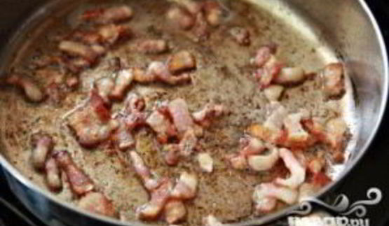 паста с курицей, беконом и рикоттой