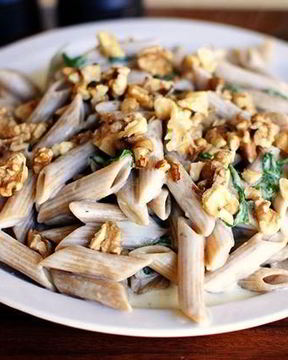 Паста с соусом из голубого сыра