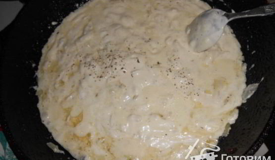 паста со сметанным соусом и брокколи