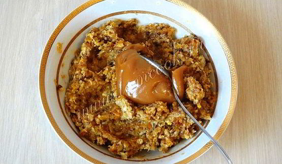 сладкая паста из кураги