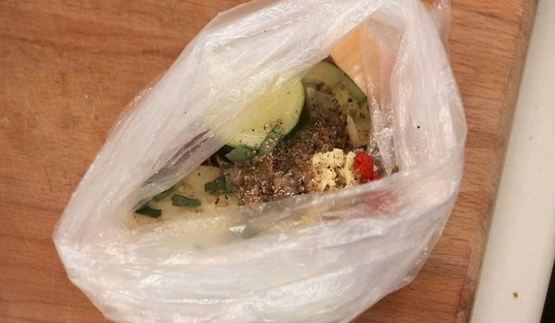 баранина, томленная с ежевикой в пивном соусе