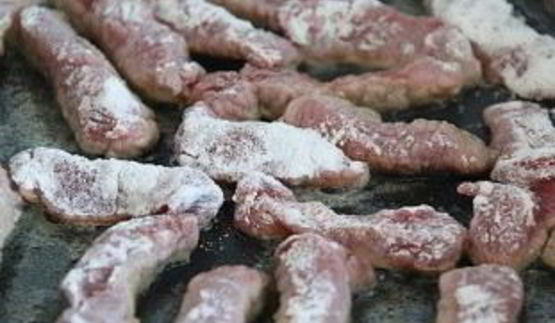 бефстроганов из говядины со сметаной