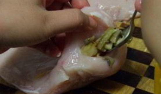 фаршированная грудка курицы с грибами