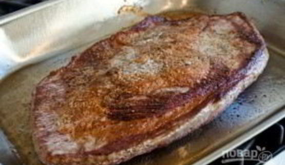 говядина на луковой подушке