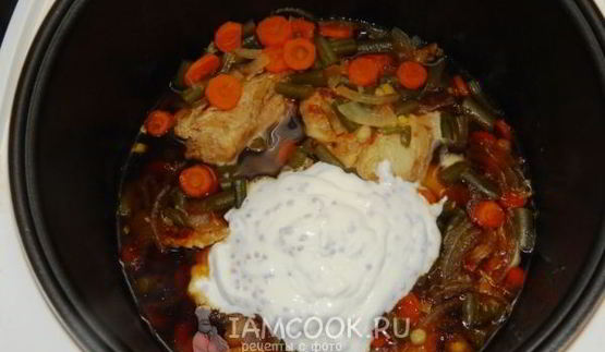 кролик в сметане в мультиварке