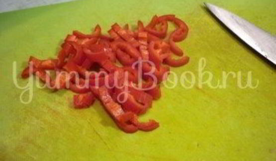 куриное филе с овощами в сметанном соусе