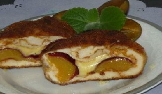 куриное филе со сливами