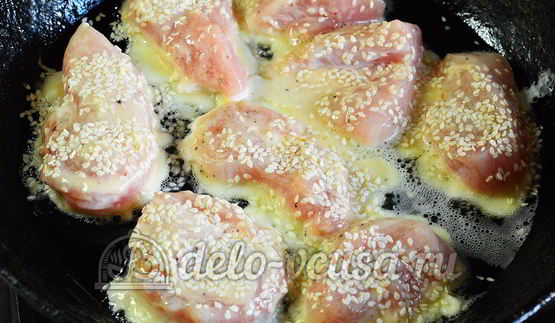 куриное филе в кляре на сковороде