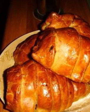 Куриные ножки в слоеном тесте