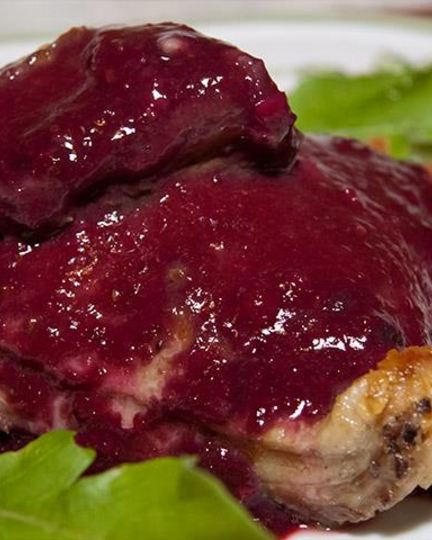 Рецепт курицы в ежевичном соусе