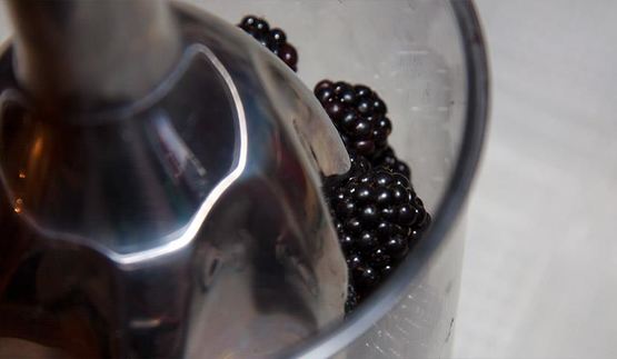 курица в ежевичном соусе