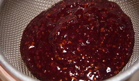 курица в ежевичном соусе