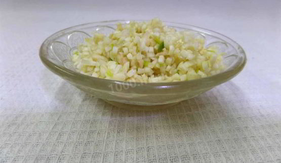 поджаренный кролик с картошкой и зеленью