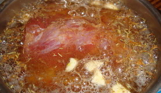 пряная свинина в пиве