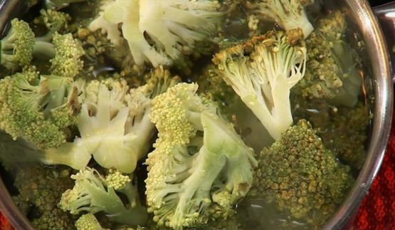 свиная грудинка, запеченная с гвоздикой