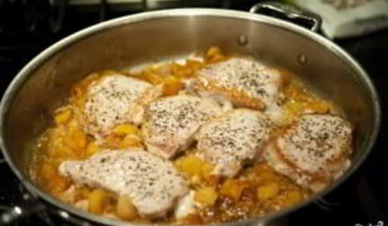 свинина с абрикосами