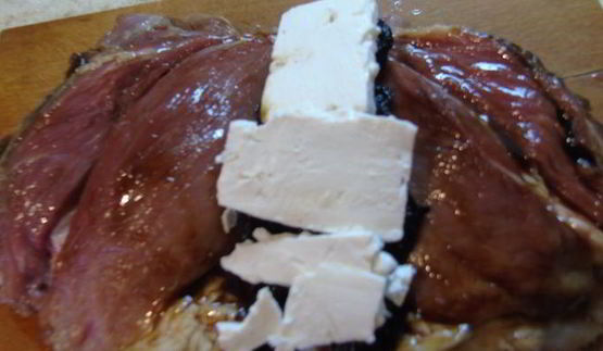 свинина с черносливом в гранатовом соусе