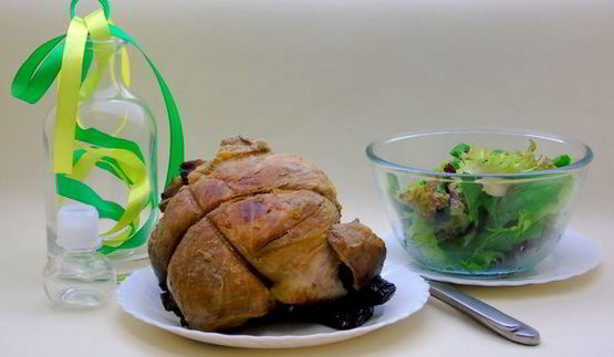 свинина с черносливом в гранатовом соусе