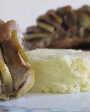 Свинина с яблоками