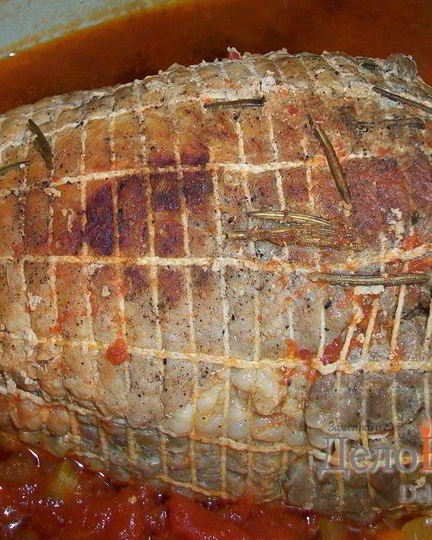 Рецепт свинины в соусе из сельдерея с томатами и белым вином