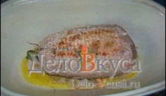 свинина в соусе из сельдерея с томатами и белым вином