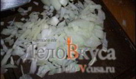 свинина в соусе из сельдерея с томатами и белым вином