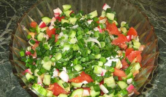 свинина, запеченная в горшочке, с овощами