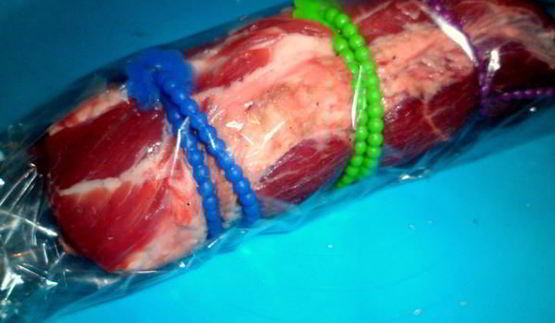 свиной рулет в маринаде