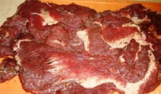 телятина с сухофруктами