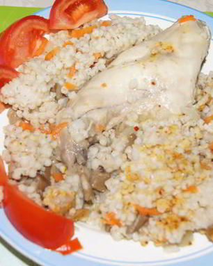 Тушеный кролик с грибами