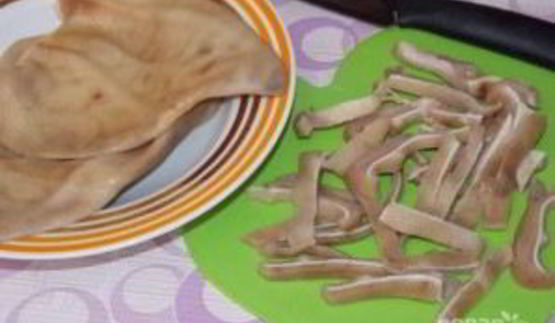 уши свиные в духовке