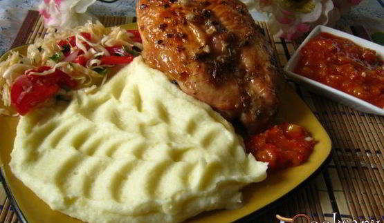 запеченные куриные грудки с розмарином и чесноком