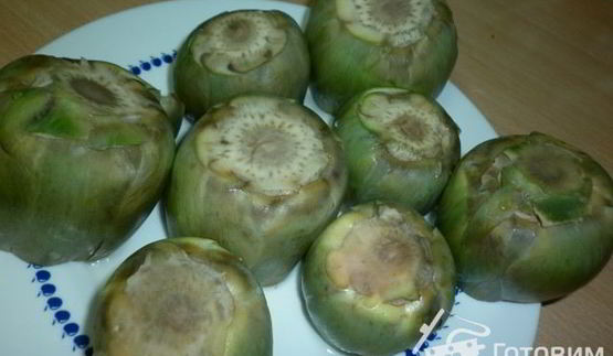 артишоки фаршированные грибами и беконом