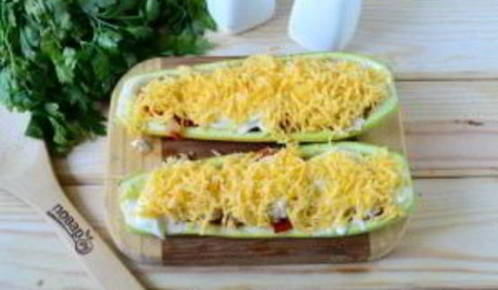кабачки, фаршированные куриной грудкой