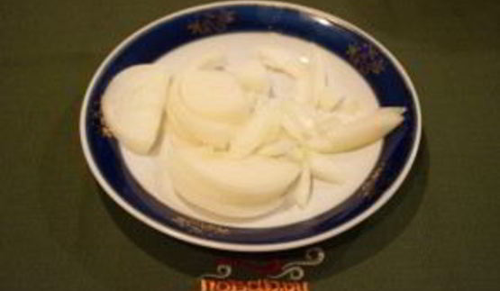 кабачки жареные с чесноком и яйцом