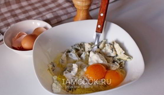 картофель, запеченный с дорблю