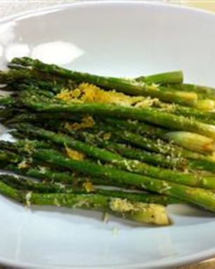 Спаржа в духовке с сыром