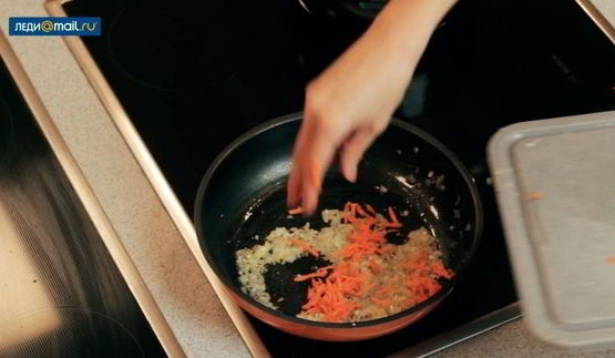 стручковая фасоль в томатном соусе