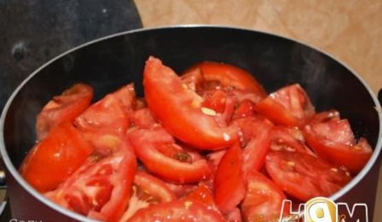 сырдаг — жареные баклажаны с помидорами