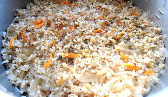 томленая капуста с рулькой по-эстонски